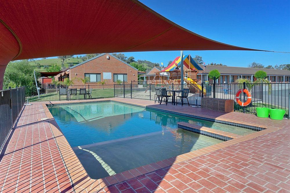 Blazing Stump Motel & Suites Wodonga Exterior foto