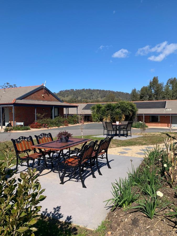 Blazing Stump Motel & Suites Wodonga Exterior foto