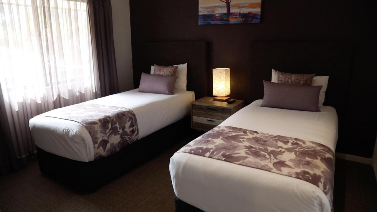 Blazing Stump Motel & Suites Wodonga Exterior foto
